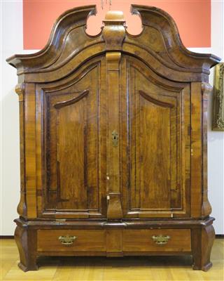 Hallenschrank, Deutsch um 1700 - Kunst, Antiquitäten und Schmuck