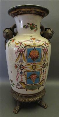 Neoklassizistische Vase - Antiques, art and jewellery
