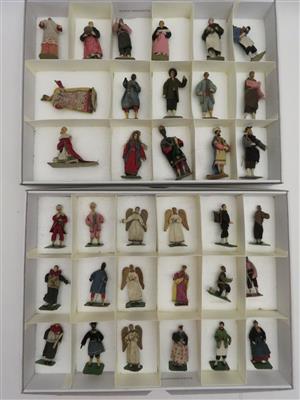 34 Krippenfiguren, Österreichisch Ende 19. Jahrhundert - Kunst und Antiquitäten