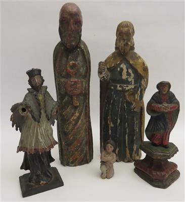 Fünf Heiligenfiguren, u. a. Heiliger Nepomuk, 18./19. Jahrhundert - Umění, starožitnosti, šperky
