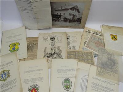 Konvolut von 38 Konzeptblättern zu Salzburger Gemeindewappen-Verleihungen bzw. Bestätigungen, - Schmuck, Kunst und Antiquitäten
