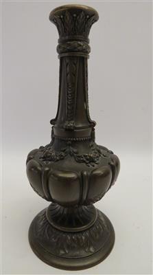 Kleine Neo-Louis-Seize Vase in Balusterform - Schmuck, Kunst und Antiquitäten