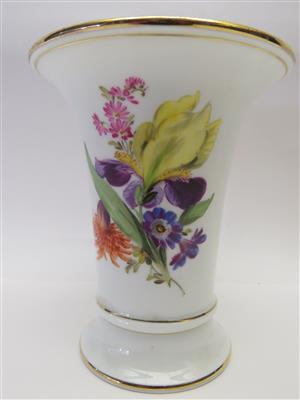 Kleine Vase, Meissen 20. Jhdt. - Jewellery, antiques and art