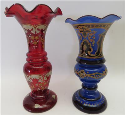 Zwei Vasen, 19. Jahrhundert - Jewellery, antiques and art