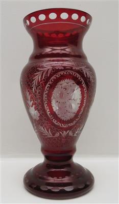 Vase, Böhmen 1. Drittel 20. Jahrhundert - Schmuck, Kunst und Antiquitäten