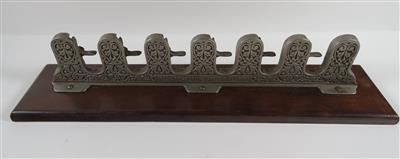 Ständer für sechs Gewehre, "Egberts, Oest.-Ung. Patent Nr. 58401-7288", um 1900 - Umění, starožitnosti a šperky