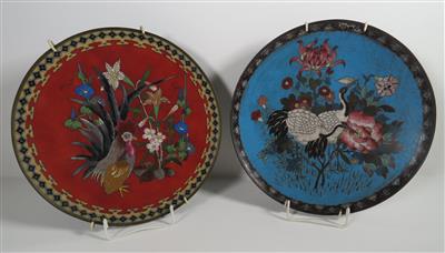 2 Cloisonné-Teller, Japan um 1900/Anfang 20. Jahrhundert - Kunst, Antiquitäten und Schmuck