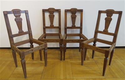 Satz von vier provinziellen josefinischen Sessel um 1800 - Arte, antiquariato e gioielli