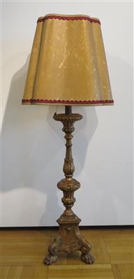 Bodenstandlampe in Form eines Altarleuchters, 20. Jahrhundert - Art, antiques and jewellery