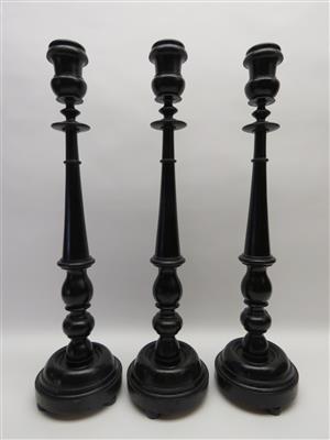 Drei Kerzenleuchter im Barockstil, 19. Jahrhundert - Kunst, Antiquitäten und Schmuck
