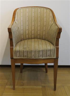 Drehbares Halbfauteuil im Biedermeierstil - Kunst, Antiquitäten und Schmuck