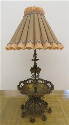 Tischlandlampe, ursprünglich Dekorationsteil des späten 19. Jahrhunderts - Kunst, Antiquitäten und Schmuck