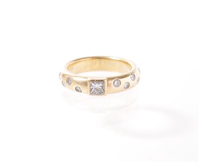 Brillant-Diamantdamenring zus. ca. 0,55 ct - Jewellery, antiques and art