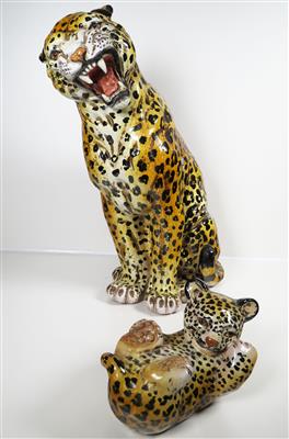 Zwei Tierfiguren, Leopard und Baby, Italien, 20. Jahrhundert - Klenoty, umění a starožitnosti