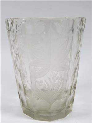 Vase, Böhmen 1. Drittel 20. Jahrhundert - Kunst und Antiquitäten
