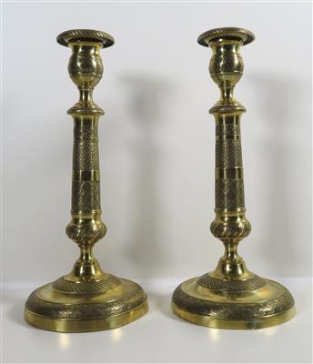 Paar klassizistische Kerzenleuchter, 1. Hälfte 19. Jhdt. - Gioielli, arte e antiquariato