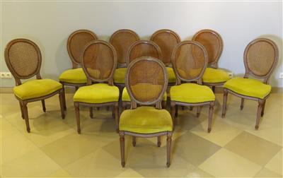 Satz von zehn Sesseln im Louis-Seize-Stil, 20. Jahrhundert - Schmuck, Kunst und Antiquitäten