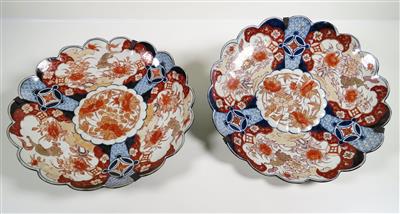 Paar Imari-Teller, Japan 19. Jahrhundert - Schmuck, Kunst & Antiquitäten