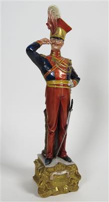 Britischer Offizier der Kavallerie, Capodimonte, Italien 20. Jahrhundert - Gioielli, arte e antiquariato