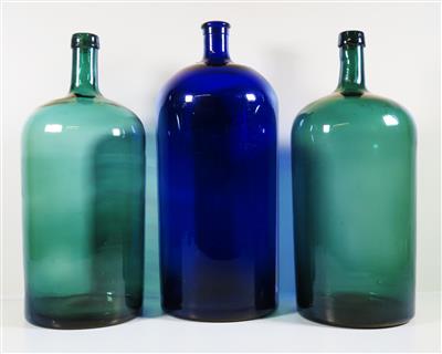 Drei Vorratsflaschen, 19./20. Jahrhundert - Schmuck, Kunst & Antiquitäten