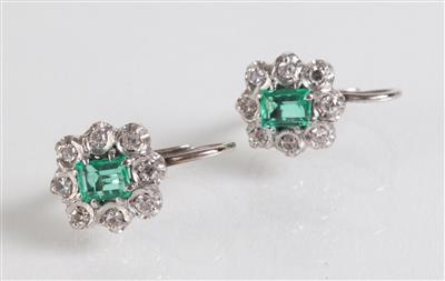 Diamant-Smaragd Ohrgehänge - Jewellery, antiques and art