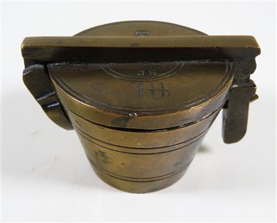 Becher-Gewichtssatz, 1. Hälfte 19. Jahrhundert - Schmuck, Kunst & Antiquitäten