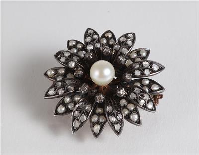 Diamantbrosche "Blüte" zus. ca. 0,15 ct - Jewellery, antiques and art