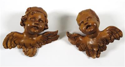 Paar geflügelte Engelsköpfe im Rokokostil, 20. Jahrhundert - Gioielli, arte e antiquariato