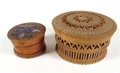 Zwei Holzdosen, Österreich, 19./20. Jahrhundert - Schmuck, Kunst & Antiquitäten