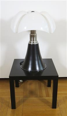 Tischlampe "Pipistrello", Entwurf Gae Aulenti 1965/66 für Martinelli Luce, Italien - Schmuck, Kunst & Antiquitäten