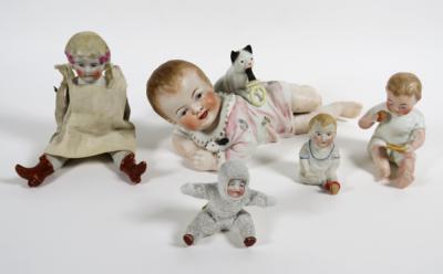 Konvolut von 5 Baby- bzw. Kinderfiguren, Ende 19. Jahrhundert/um 1900 - Schmuck, Kunst & Antiquitäten