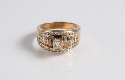 Brillant Diamant Damenring zus. ca. 0,90 ct - Jewellery, Works of Art and art