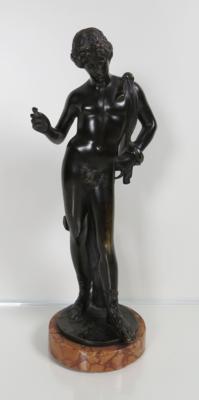 Nackter Jüngling, in Anlehnung an den antiken Idolino, 20. Jahrhundert - Klenoty, umění a starožitnosti