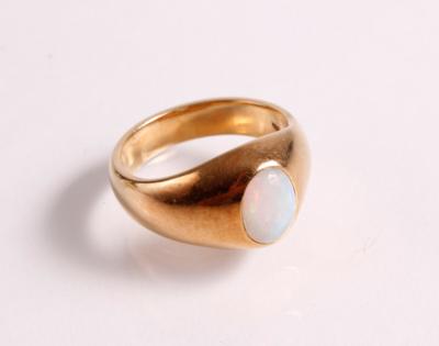 Opal Ring - Jewellery, antiques and art
