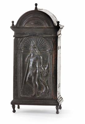 Eisenguss-Miniaturkästchen mit Neptun, wohl Deutsch, 18. Jahrhundert - Möbel und Skulpturen