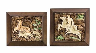 Zwei Relief-Bildplatten, 1930er-Jahre - Schmuck, Uhren und Kleinkunst