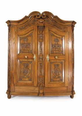 Bodenseeschrank im Louis Seize-Stil, Salem um 1800 - Easter Auction