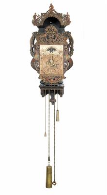 Friesische Stuhluhr mit Mondphasenanzeige, 18./19. Jahrhundert - Easter Auction