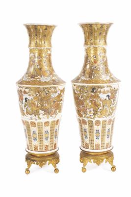 Paar Satsuma-Vasen, Japan, letztes Viertel 19. Jahrhundert - Vánoční aukce - Stříbro, sklo, porcelán, Moderní grafika, koberce