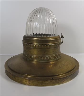Jugendstil-Deckenlampe, in Anlehnung an Entwürfe von Otto Wagner, um 1910 - Christmas auction - Silver, glass, porcelain, graphics, militaria, carpets