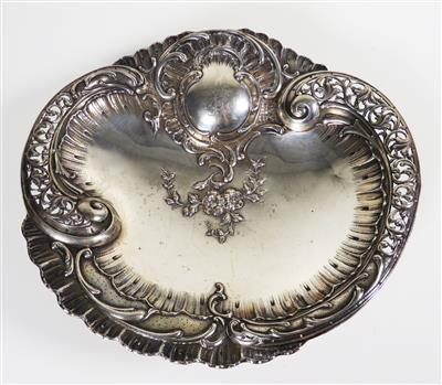 Neorokoko-Schale, Wiener Silbermanufaktur um 1900 - Adventauktion