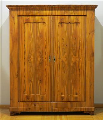 Spätbiedermeier Kleiderschrank, um 1840/45 - Adventauktion