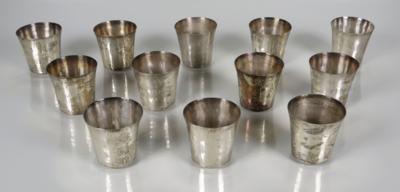 12 kleine Becher - Porcelán, sklo a sběratelské předměty