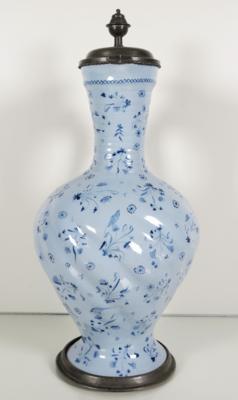 Großer Enghalskrug, Deutsch, wohl Hanau, 18. Jahrhundert - Porcelán, sklo a sběratelské předměty
